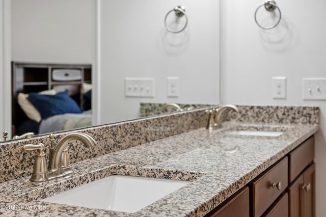 627 Lyrebird Avenue, Wilmington, NC 28412