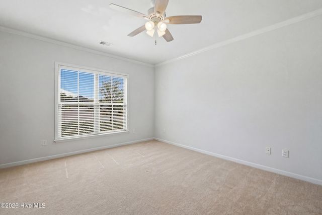 627 Lyrebird Avenue, Wilmington, NC 28412