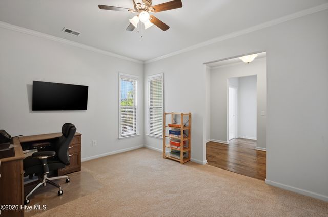627 Lyrebird Avenue, Wilmington, NC 28412