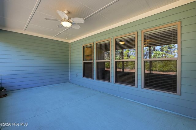 627 Lyrebird Avenue, Wilmington, NC 28412