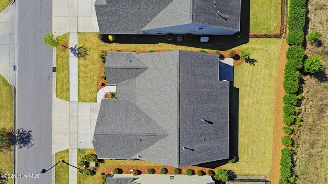 627 Lyrebird Avenue, Wilmington, NC 28412