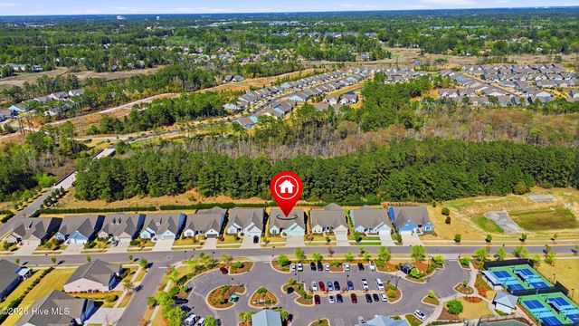 627 Lyrebird Avenue, Wilmington, NC 28412