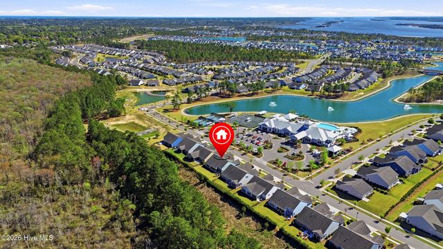 627 Lyrebird Avenue, Wilmington, NC 28412