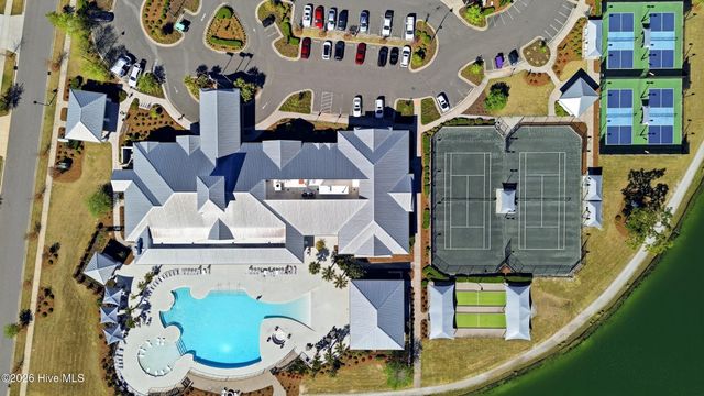 627 Lyrebird Avenue, Wilmington, NC 28412