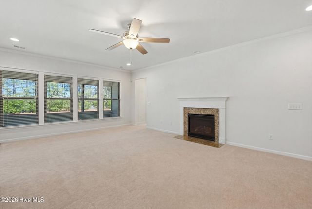 627 Lyrebird Avenue, Wilmington, NC 28412