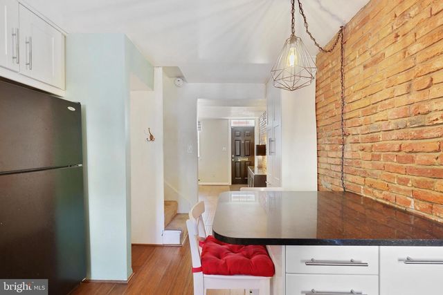 24 E HAMBURG ST, Baltimore, MD 21230