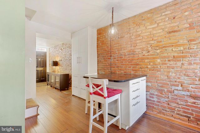 24 E HAMBURG ST, Baltimore, MD 21230