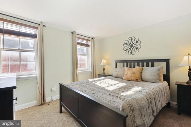 24 E HAMBURG ST, Baltimore, MD 21230