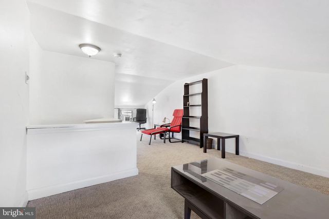 24 E HAMBURG ST, Baltimore, MD 21230