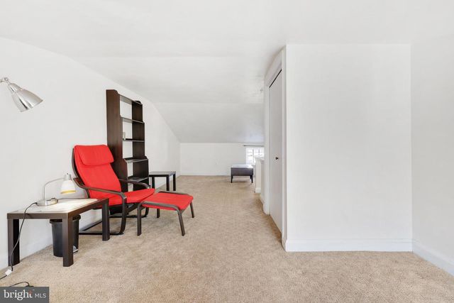 24 E HAMBURG ST, Baltimore, MD 21230