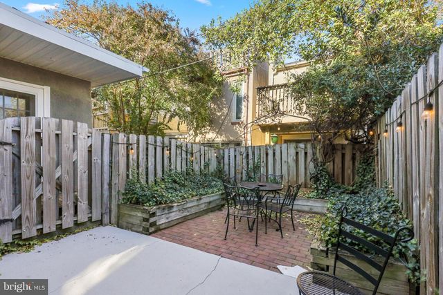 24 E HAMBURG ST, Baltimore, MD 21230