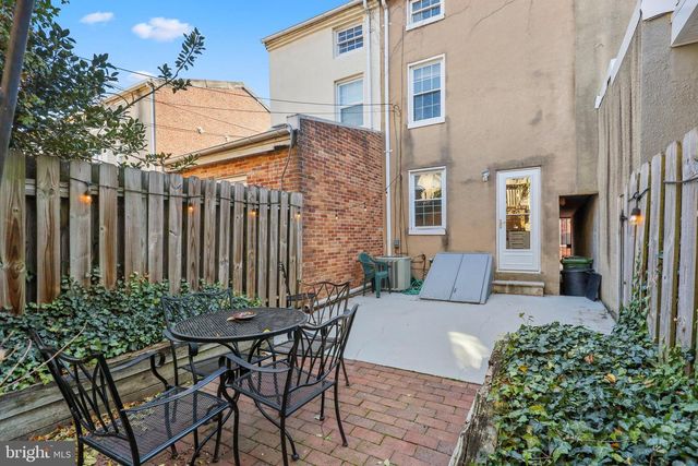 24 E HAMBURG ST, Baltimore, MD 21230