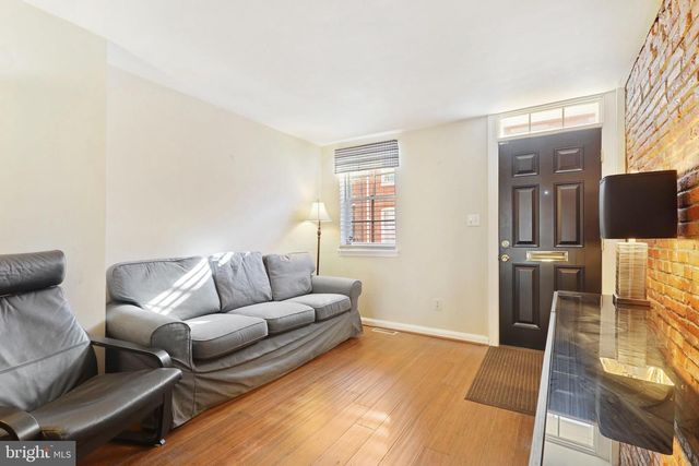 24 E HAMBURG ST, Baltimore, MD 21230