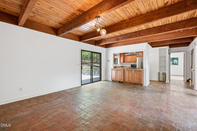 3433 Jones Ferry Road, Chapel Hill, NC 27516