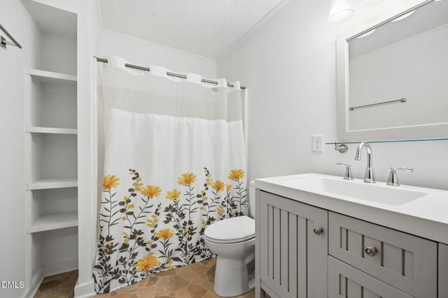 3433 Jones Ferry Road, Chapel Hill, NC 27516