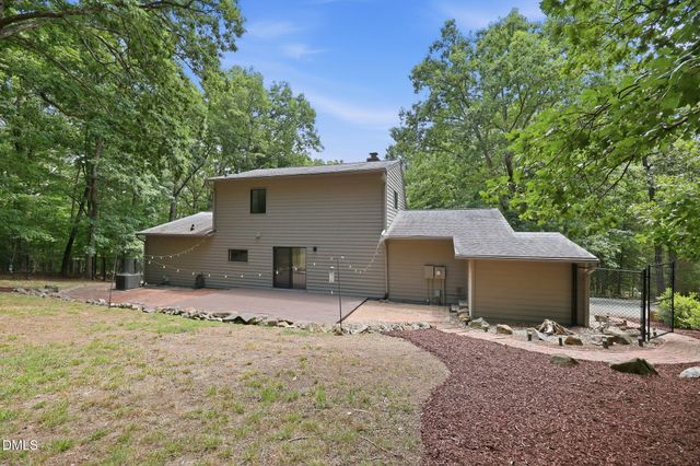 3433 Jones Ferry Road, Chapel Hill, NC 27516