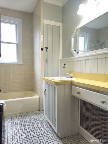 102 Melrose Street, Bristol, CT 06010