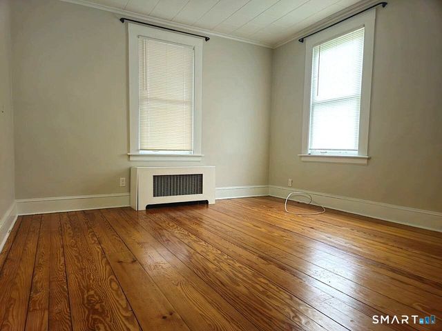 102 Melrose Street, Bristol, CT 06010