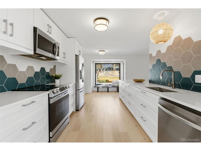 46 Princeton Cir, Longmont, CO 80503
