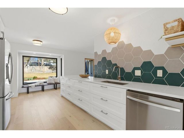 46 Princeton Cir, Longmont, CO 80503