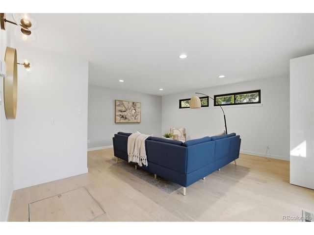 46 Princeton Cir, Longmont, CO 80503