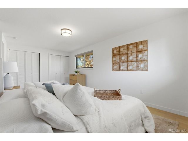 46 Princeton Cir, Longmont, CO 80503