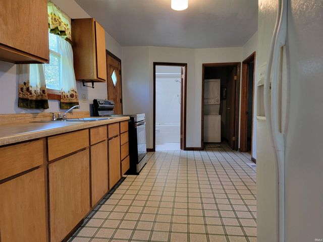 19952 Jane Street, South Bend, IN 46637