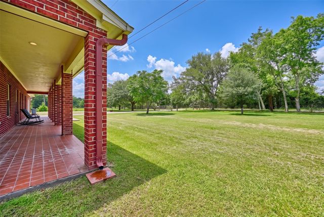 8514 County Road 313, Plantersville, TX 77363