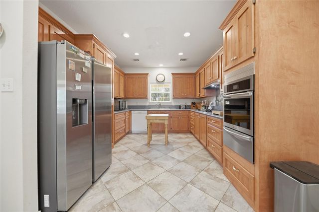 8514 County Road 313, Plantersville, TX 77363
