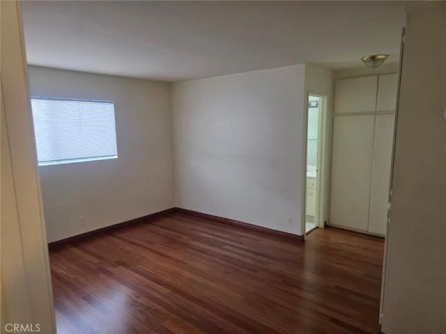 18601 Collins Street D7, Tarzana, CA 91356