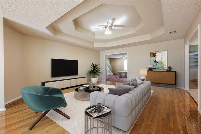 2103 Green Acres Drive, Rogers, AR 72758