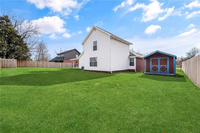 2103 Green Acres Drive, Rogers, AR 72758