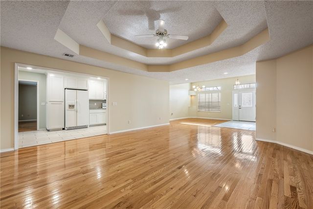 2103 Green Acres Drive, Rogers, AR 72758