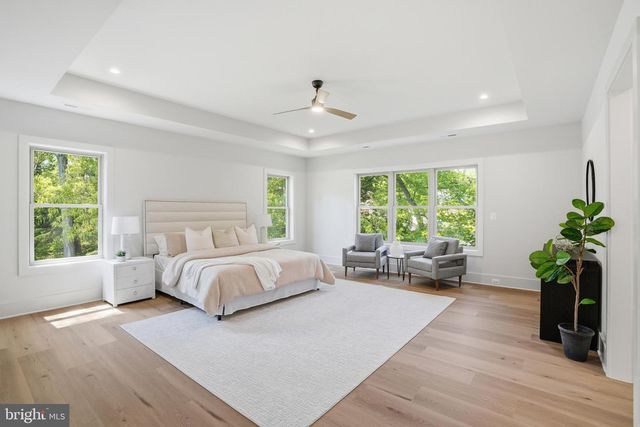 3020 CASTLE RD, Falls Church, VA 22044