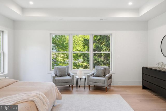3020 CASTLE RD, Falls Church, VA 22044