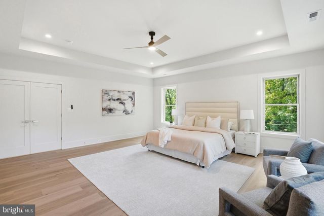 3020 CASTLE RD, Falls Church, VA 22044