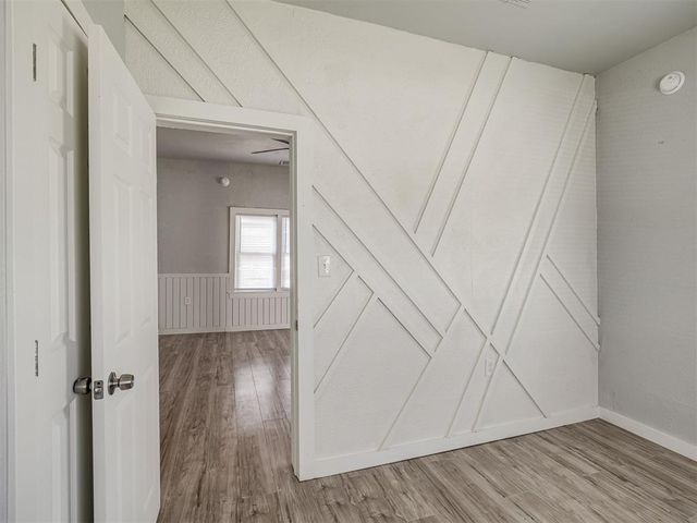 105 S K Avenue, El Reno, OK 73036