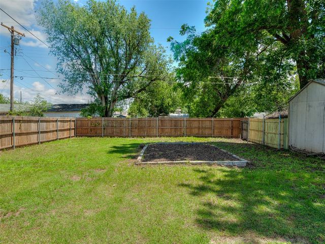 105 S K Avenue, El Reno, OK 73036