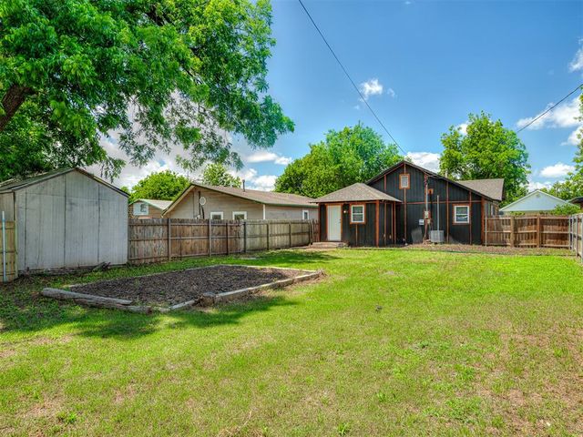 105 S K Avenue, El Reno, OK 73036