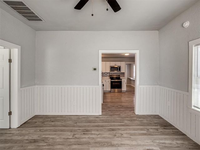 105 S K Avenue, El Reno, OK 73036
