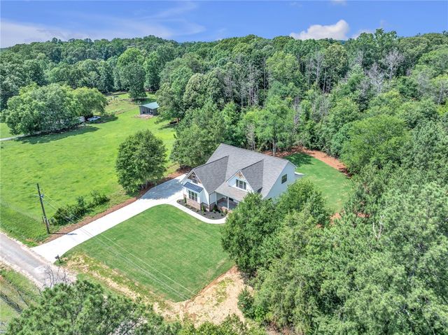 152 Hickory Road, Williamston, SC 29697