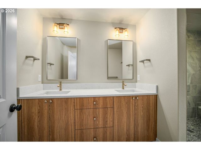 1334 Oppek St Ne, Keizer, OR 97303