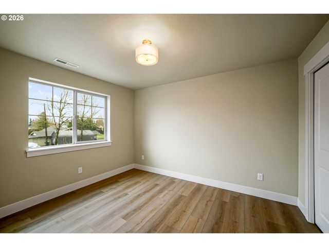 1334 Oppek St Ne, Keizer, OR 97303