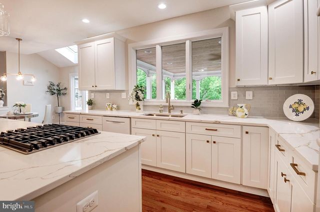 1260 COBBLE POND WAY, Vienna, VA 22182