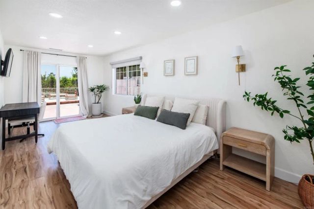 4037 Vista Calaveras Street, Oceanside, CA 92056