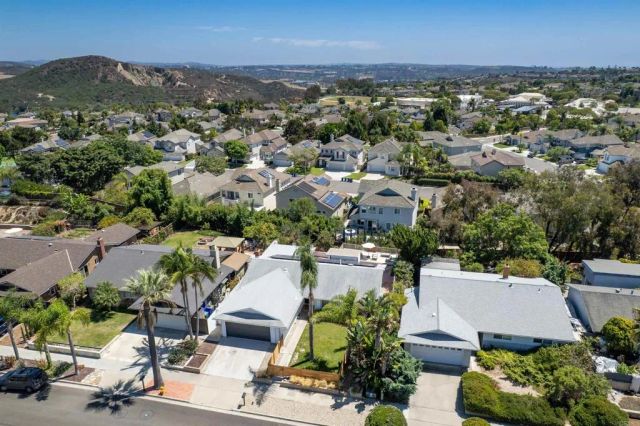 4037 Vista Calaveras Street, Oceanside, CA 92056