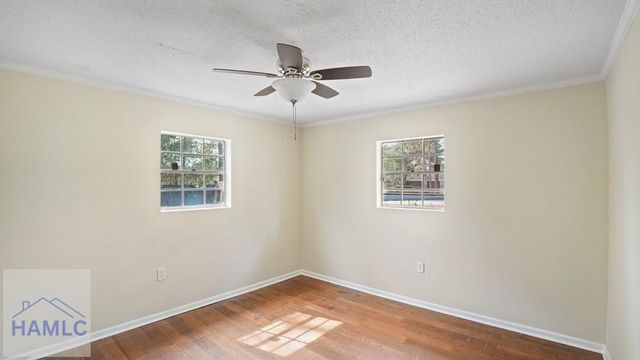 766 Oak Villa Drive, Jesup, GA 31546