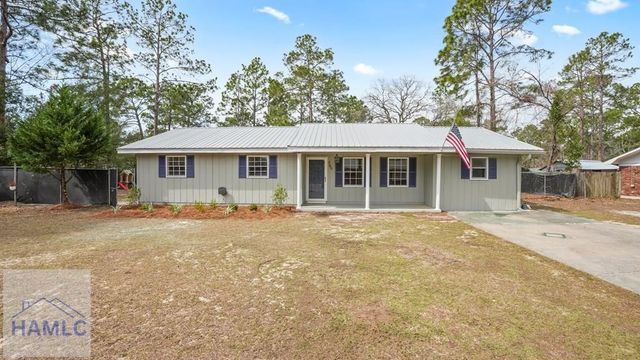 766 Oak Villa Drive, Jesup, GA 31546