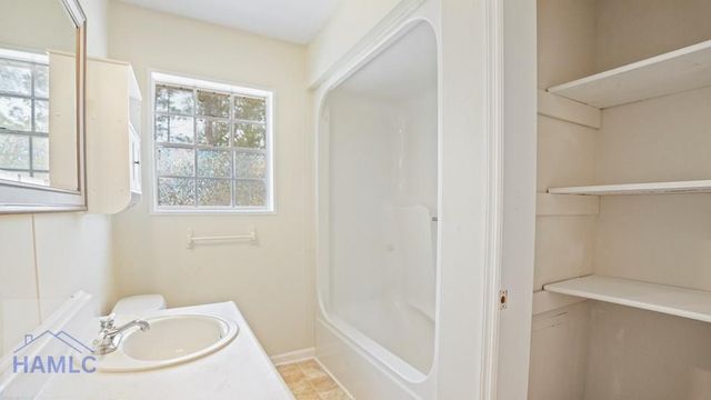 766 Oak Villa Drive, Jesup, GA 31546