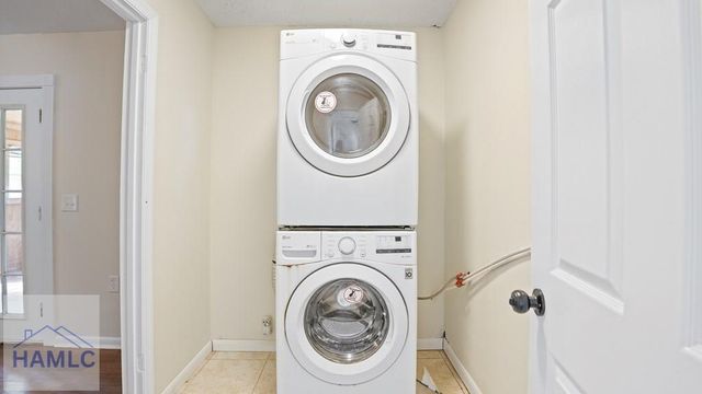 766 Oak Villa Drive, Jesup, GA 31546